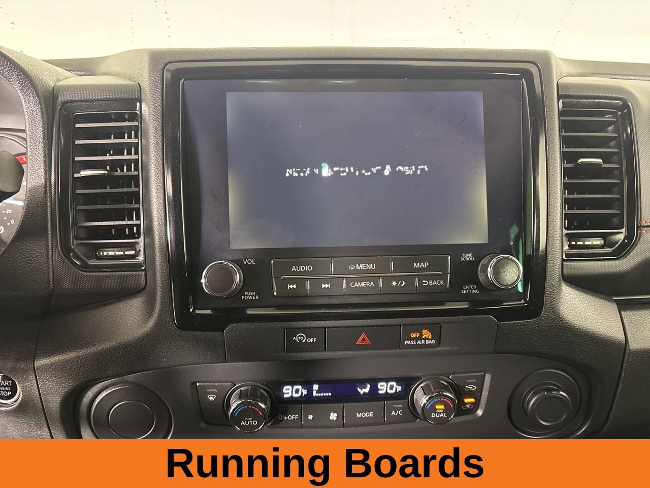 Used 2024 Nissan Frontier Pro-X w/ Technology Package image 16