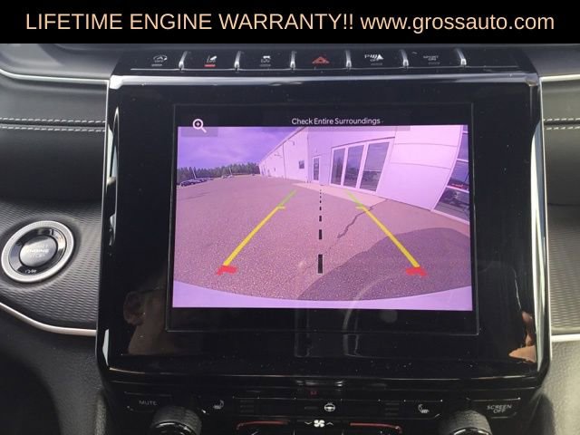 Used 2025 Jeep Grand Cherokee Altitude AWD/4WD image 31