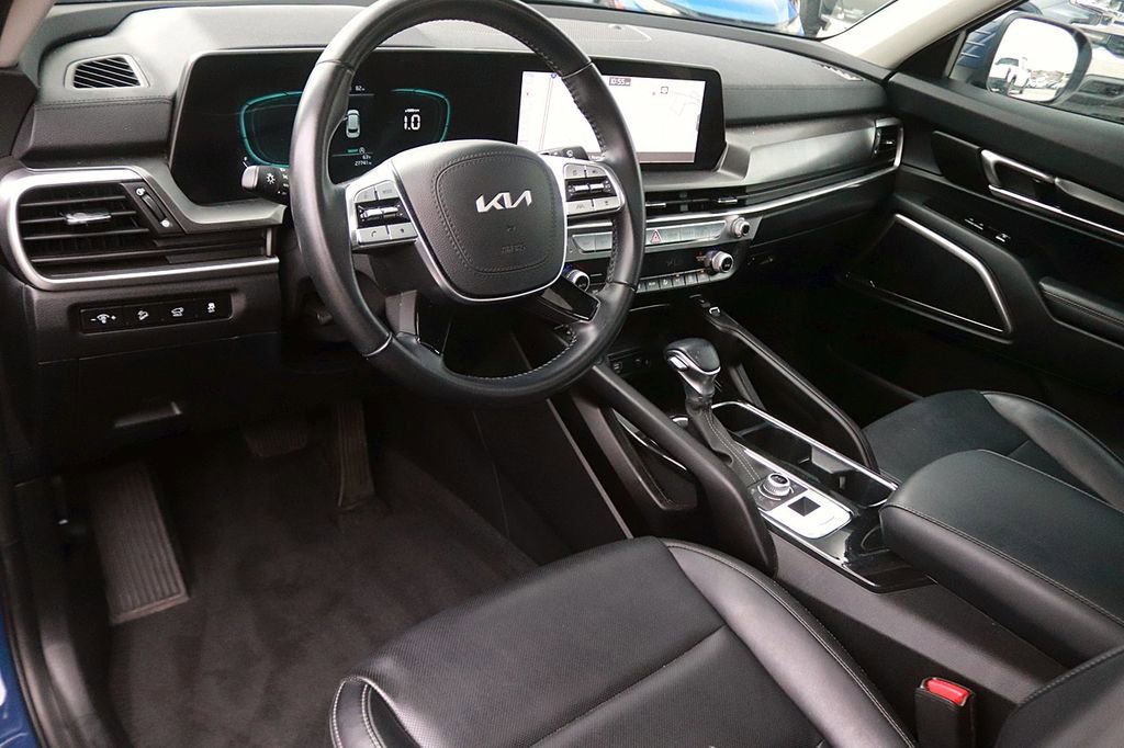Used 2025 Kia Telluride S AWD/4WD image 12