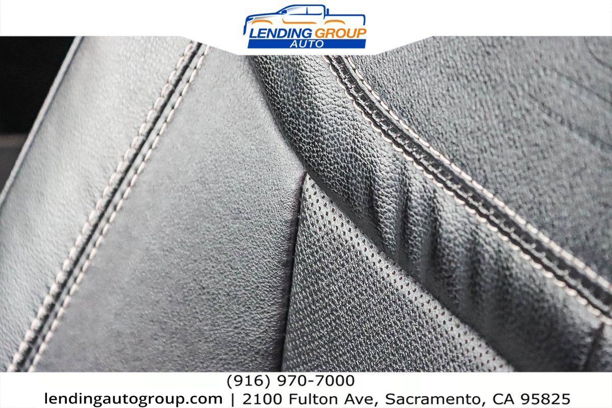 Used 2020 Ford Explorer ST w/ ST Street Pack image 24