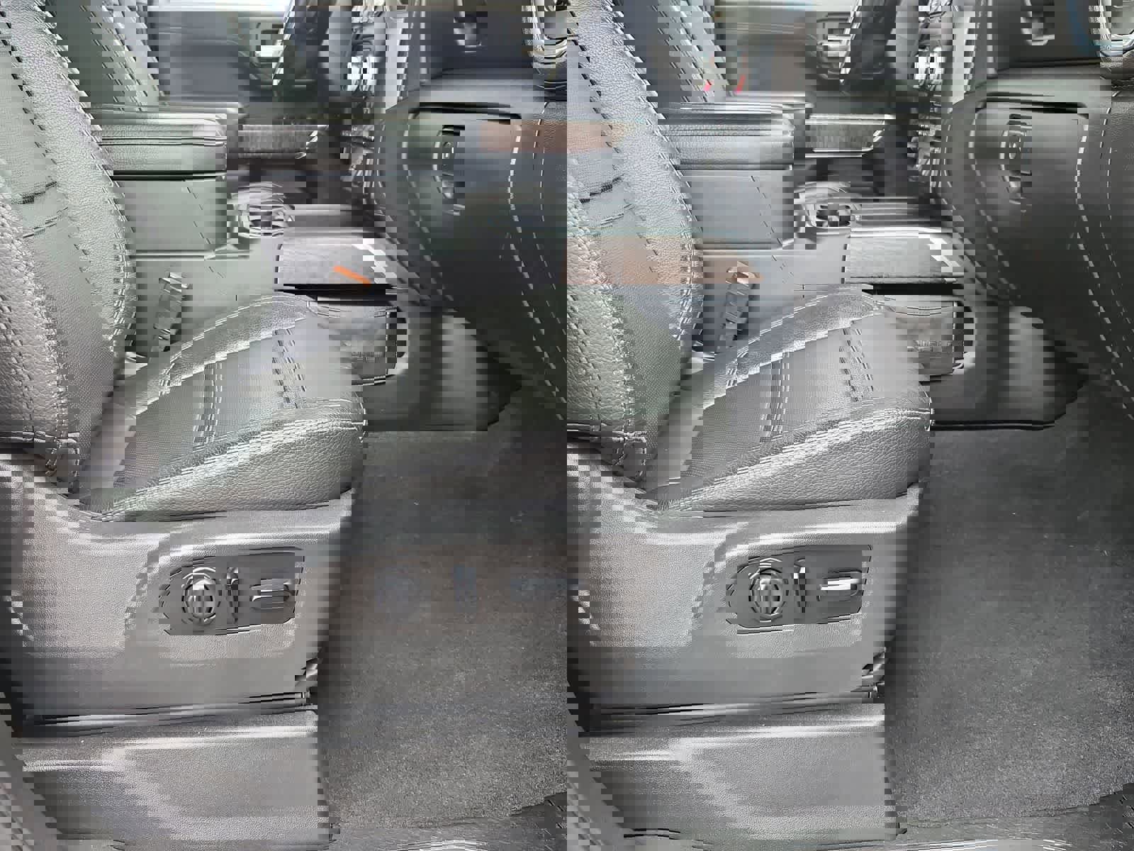 Used 2020 GMC Sierra 2500 Denali w/ Denali Ultimate Package image 22