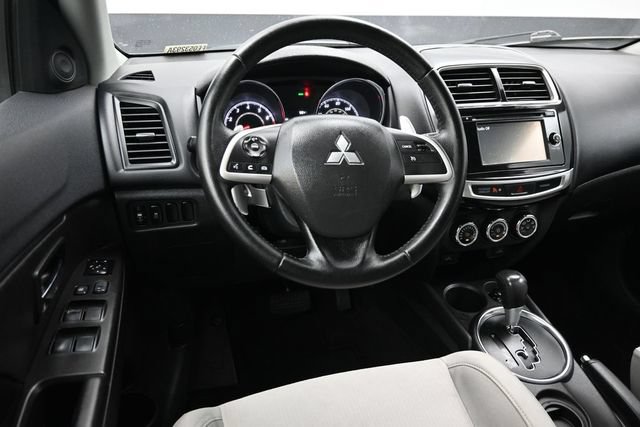 Used 2015 Mitsubishi Outlander Sport SE FWD image 11