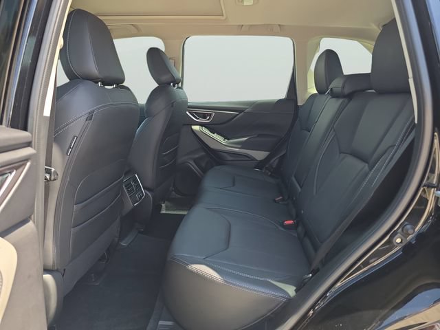 Used 2024 Subaru Forester Limited AWD/4WD image 12