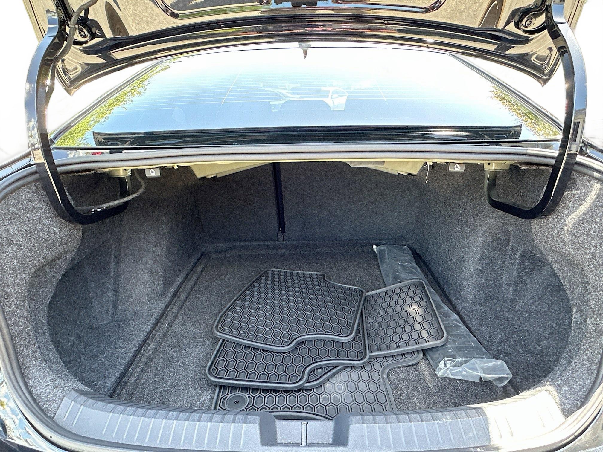 Used 2024 Volkswagen Jetta GLI Autobahn w/ GLI Black Package image 26