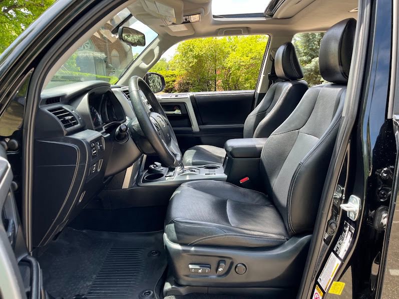 Used 2018 Toyota 4Runner Limited AWD/4WD image 8