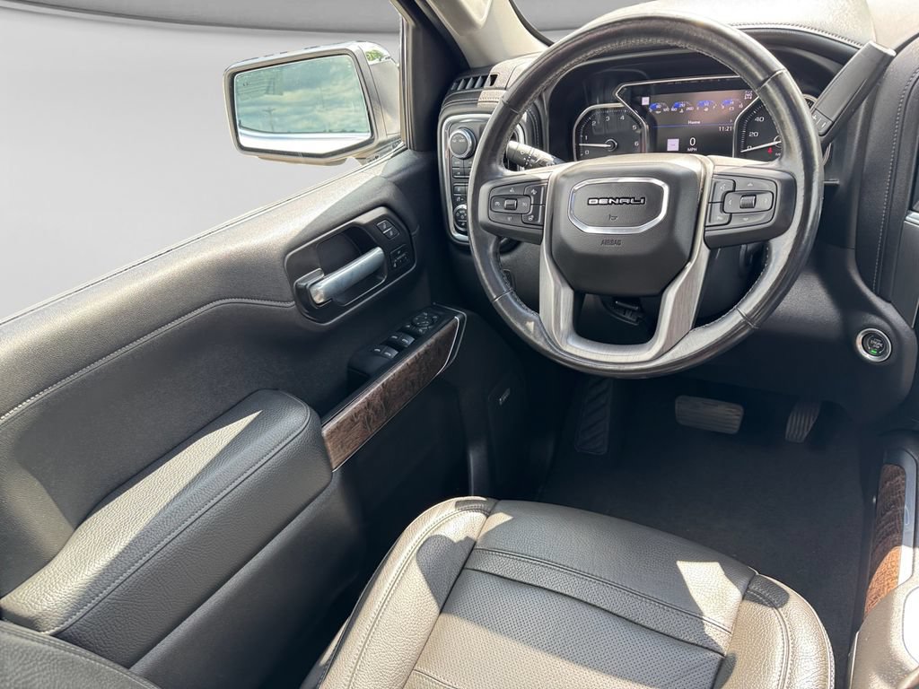 Used 2021 GMC Sierra 1500 Denali w/ Denali Ultimate Package AWD/4WD image 18