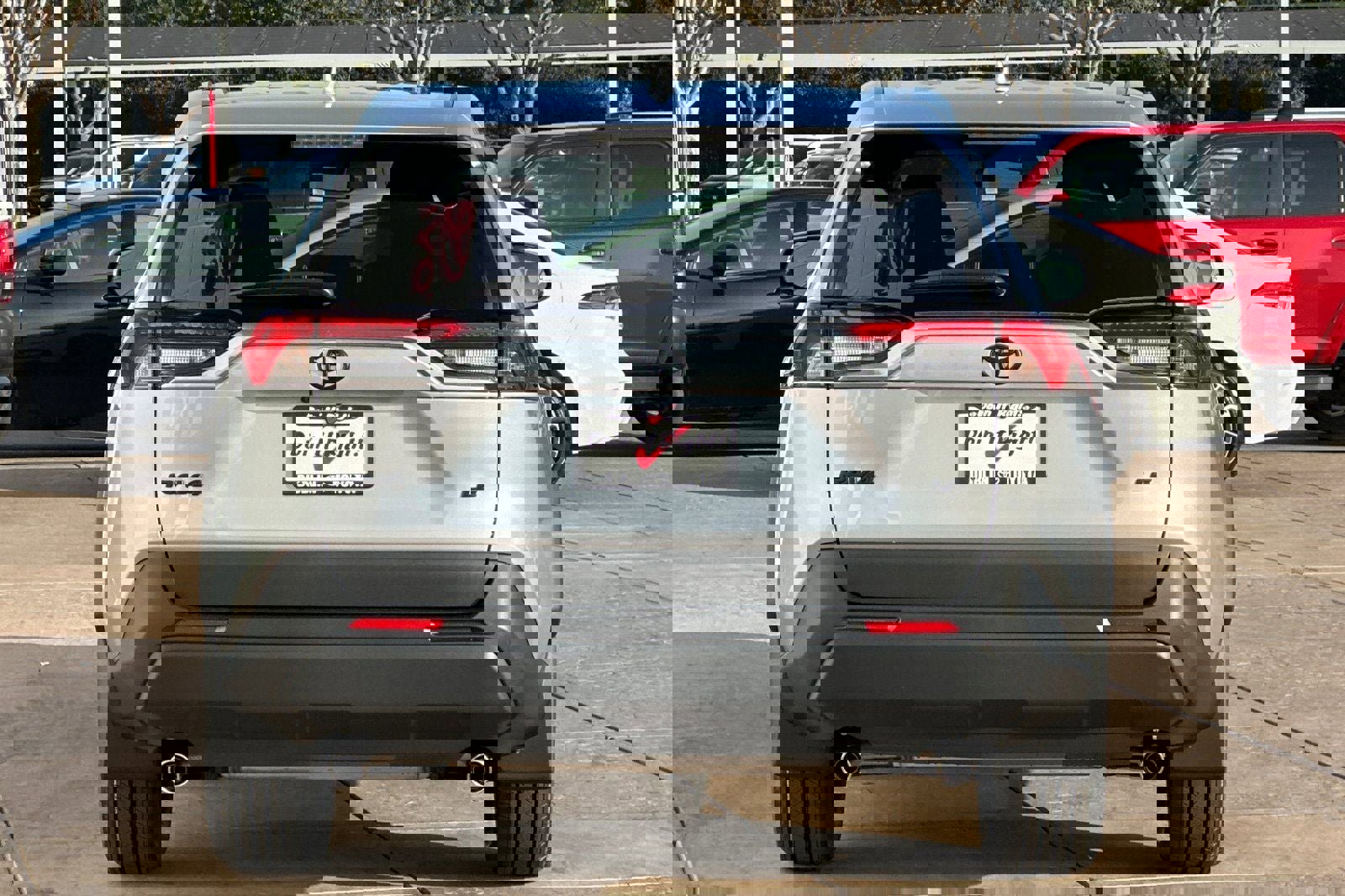 New 2025 Toyota RAV4 LE image 5