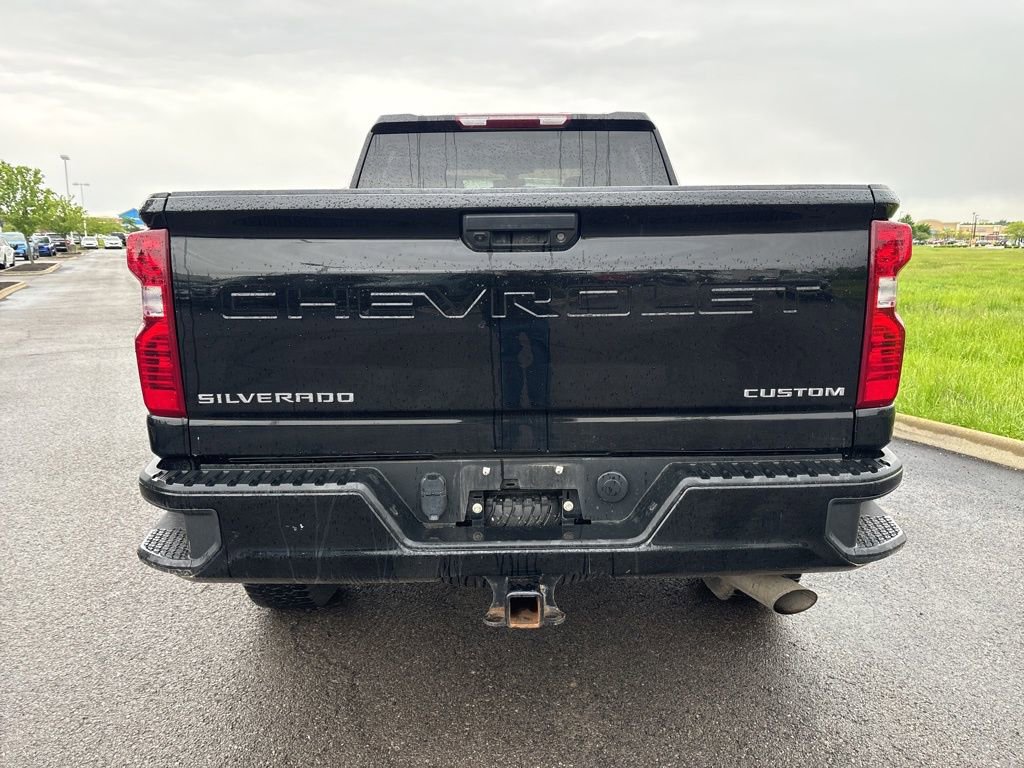 Used 2022 Chevrolet Silverado 2500 Custom w/ Infotainment Package AWD/4WD image 8