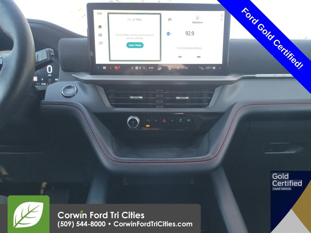 Used 2025 Ford Explorer ST-Line AWD/4WD image 30