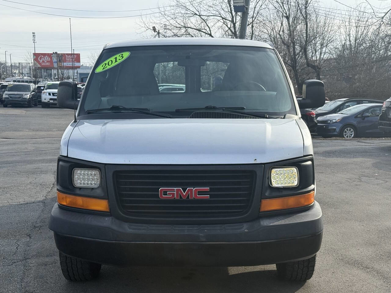 Used 2013 GMC Savana 1500 image 4