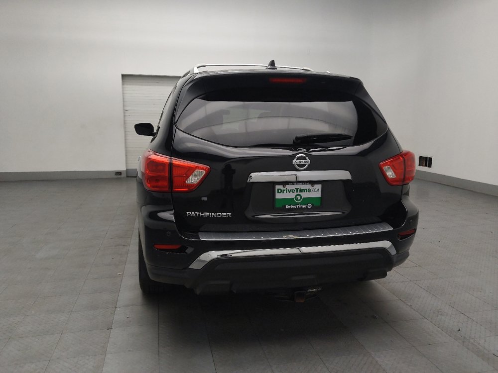 Used 2020 Nissan Pathfinder S image 6