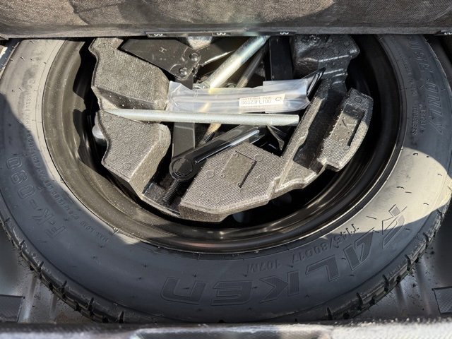 Used 2023 Subaru Crosstrek 2.0i image 10