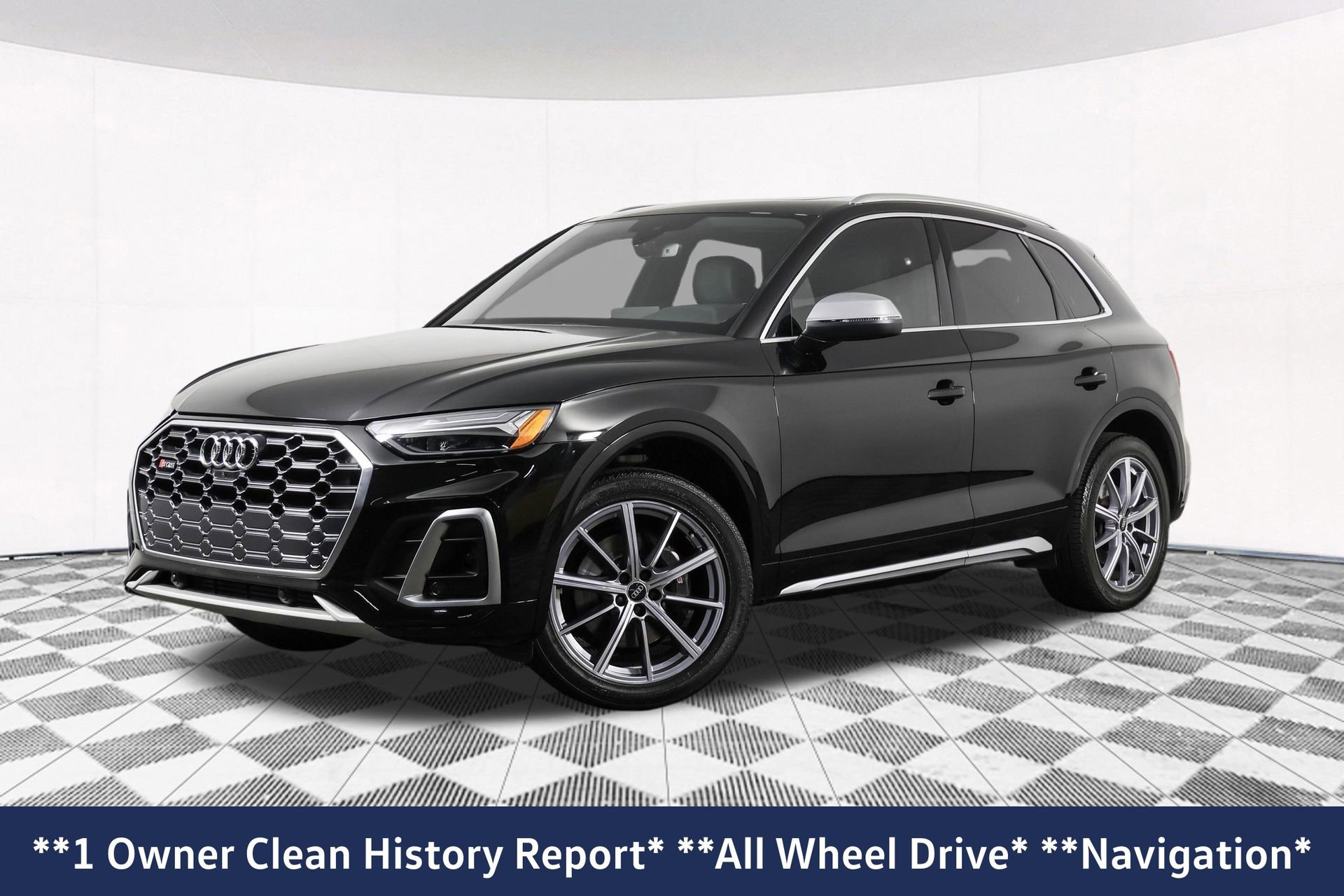Used 2022 Audi SQ5 Premium Plus w/ Premium Plus Package AWD/4WD image 2