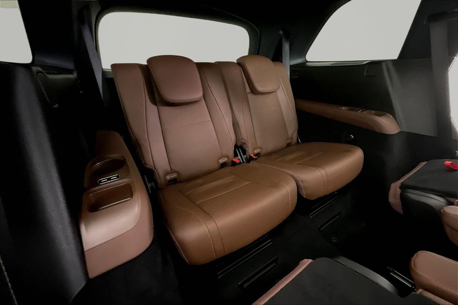 Certified 2024 Mercedes-Benz GLS 450 4MATIC image 26