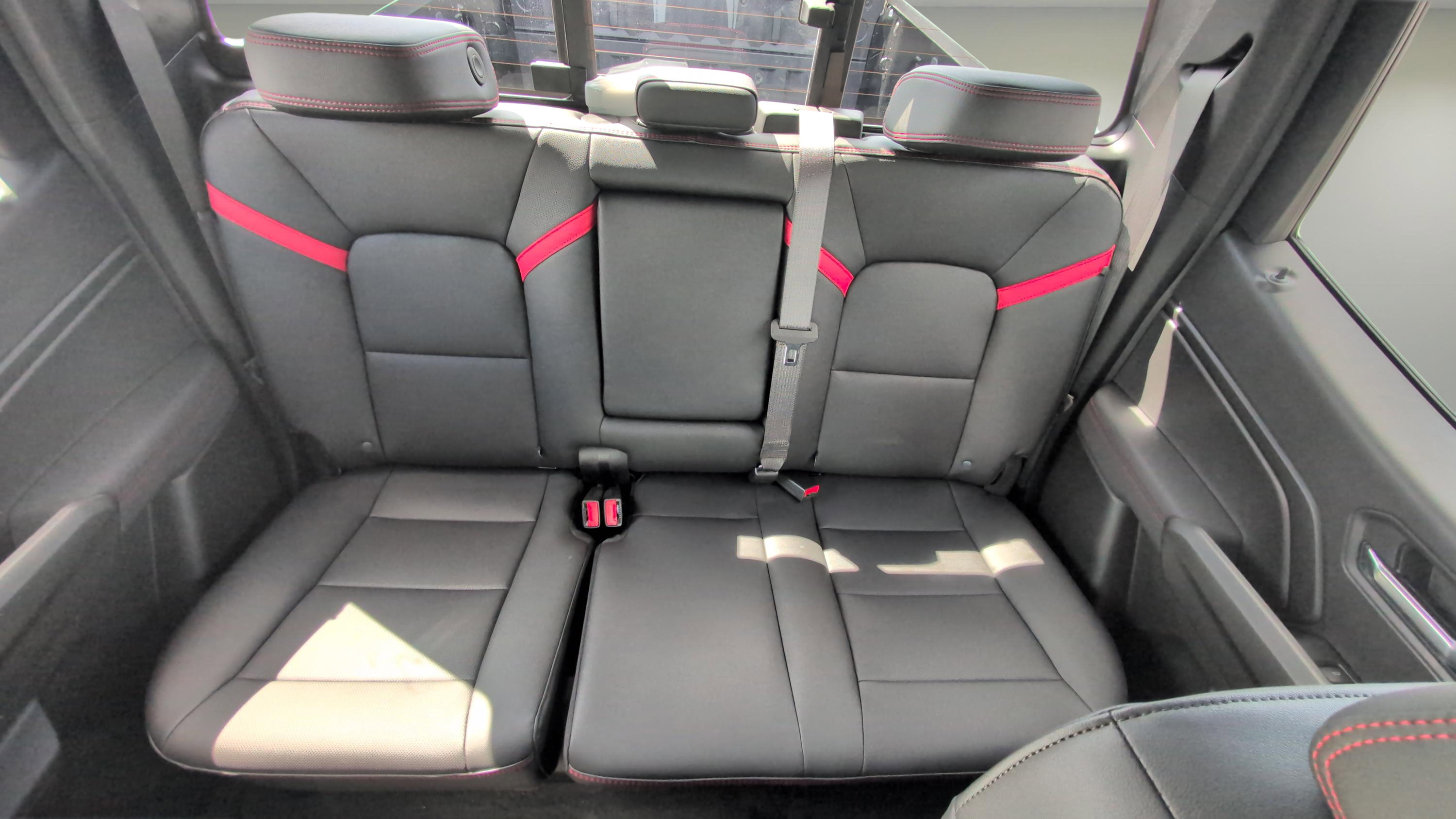 New 2025 Chevrolet Colorado Z71 w/ Technology Package image 15