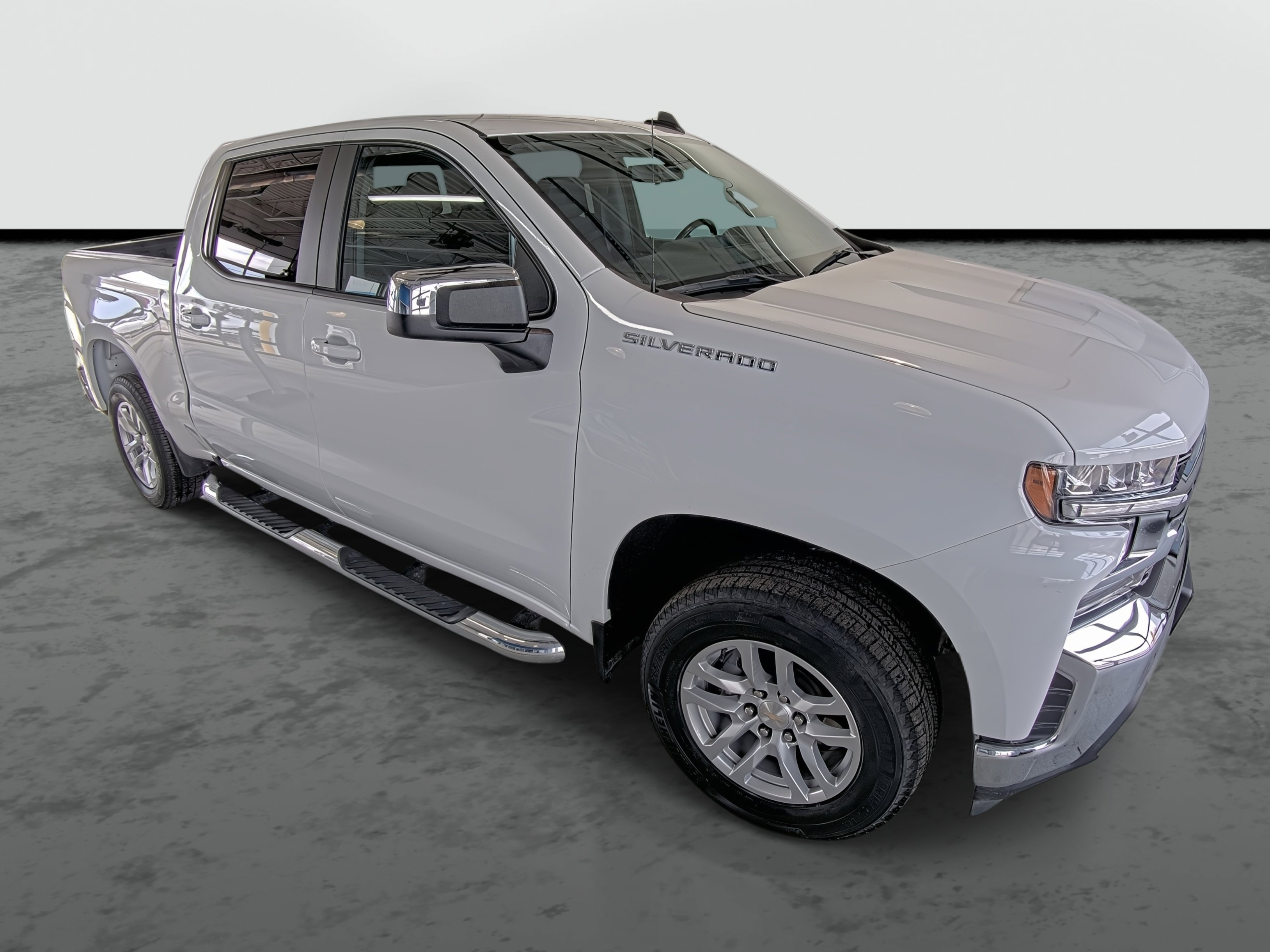 Used 2022 Chevrolet Silverado 1500 LT image 4
