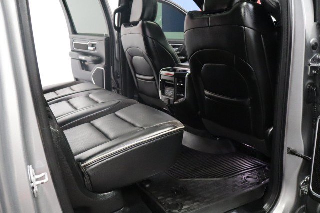 Used 2020 RAM 1500 Laramie w/ Sport Appearance Package AWD/4WD image 44