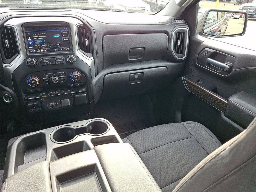 Used 2020 Chevrolet Silverado 1500 LT w/ All-Star Edition AWD/4WD image 11
