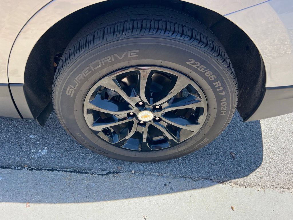 Used 2019 Chevrolet Equinox LT AWD/4WD image 13