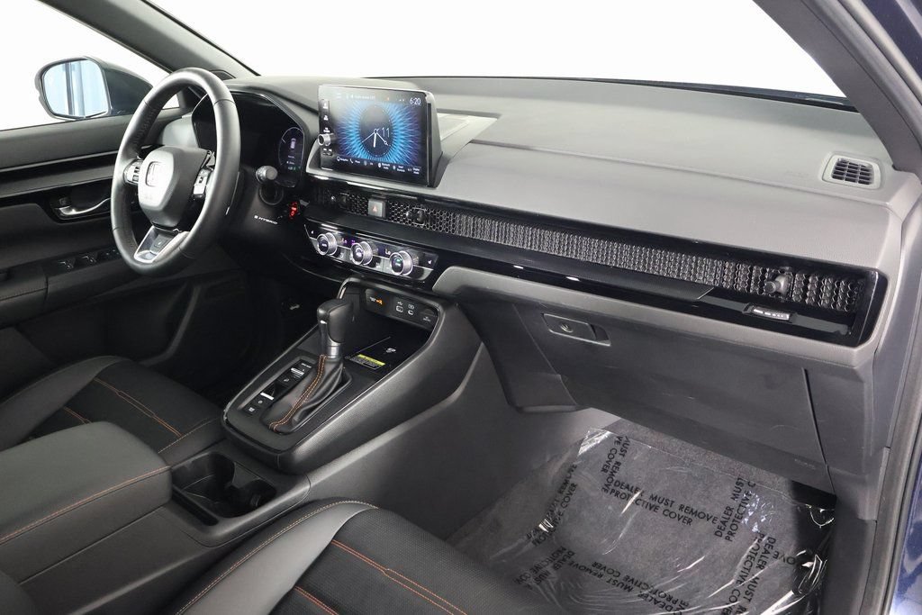 Used 2024 Honda CR-V Sport Touring image 9