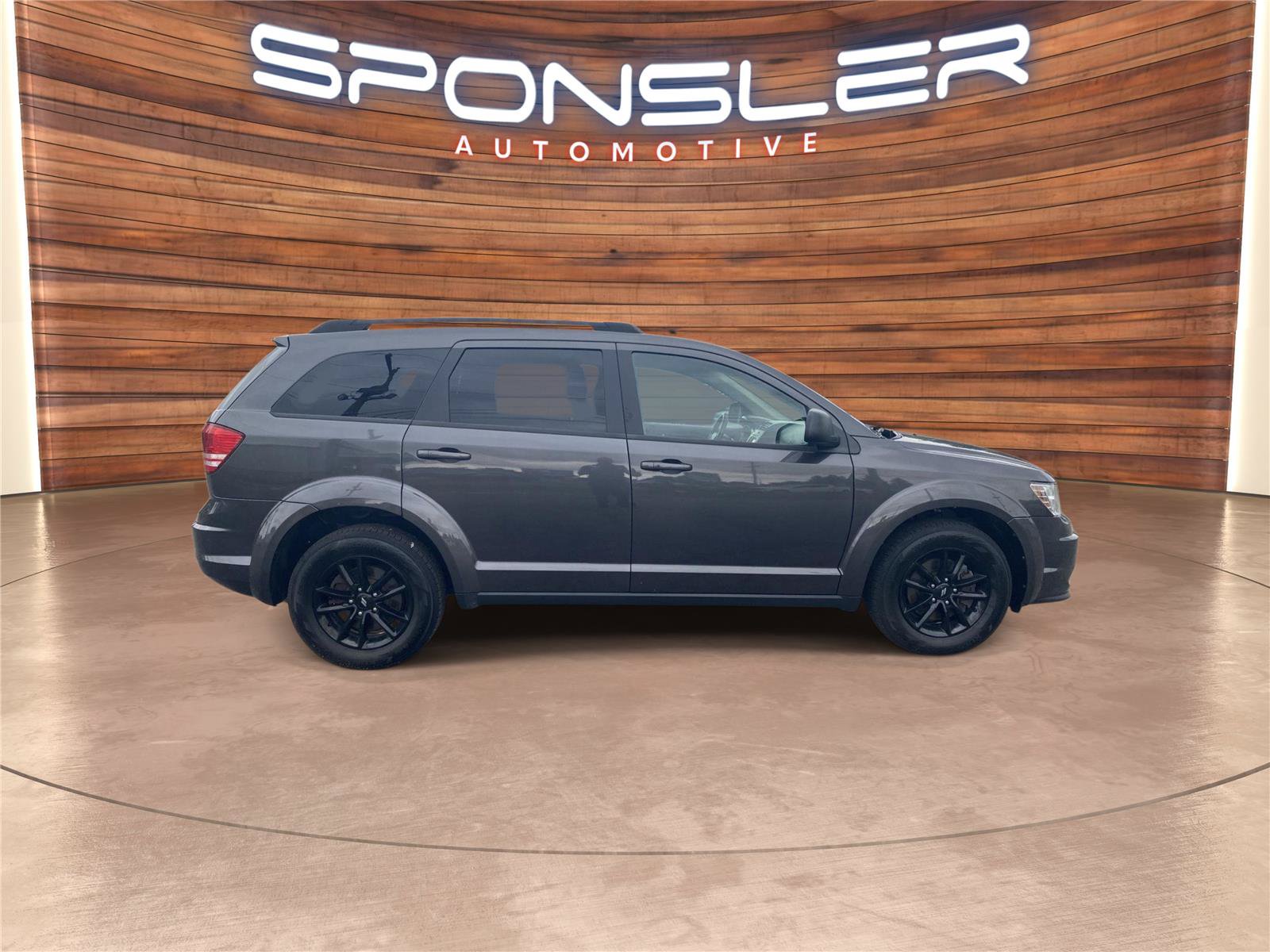 Used 2020 Dodge Journey SE w/ Blacktop Package FWD image 8