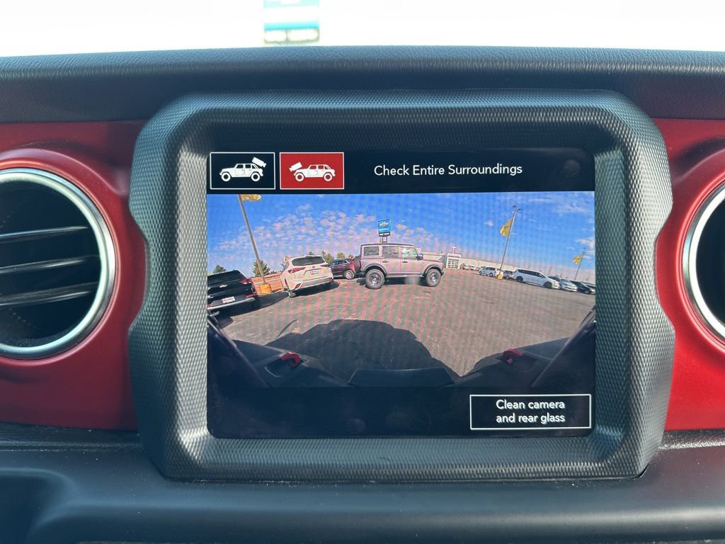 Used 2023 Jeep Wrangler Unlimited Rubicon w/ Xtreme Recon 35" Tire Package image 46