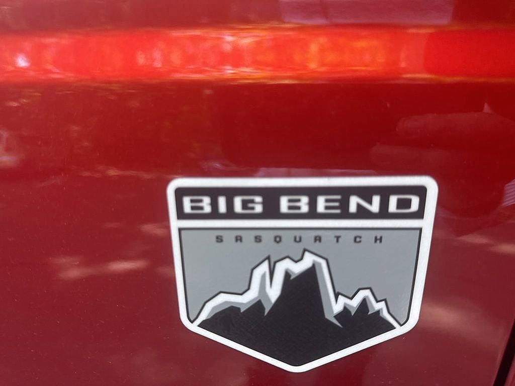 Used 2022 Ford Bronco Big Bend w/ Sasquatch Package AWD/4WD image 4