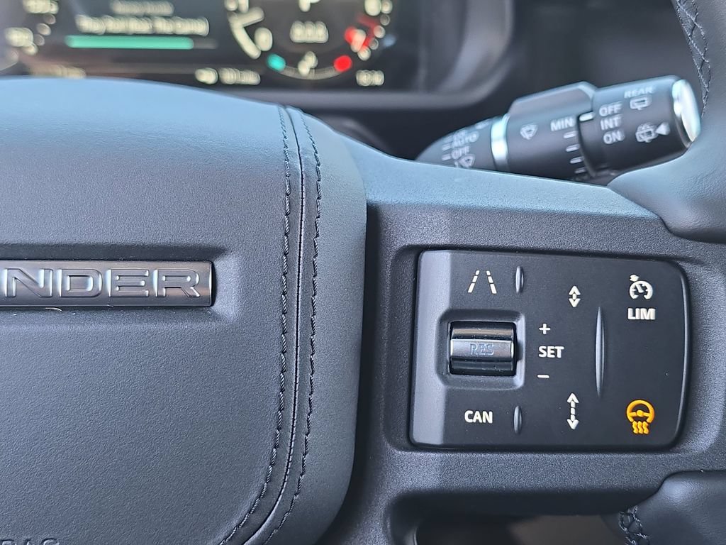 New 2026 Land Rover Defender 110 X AWD/4WD image 18