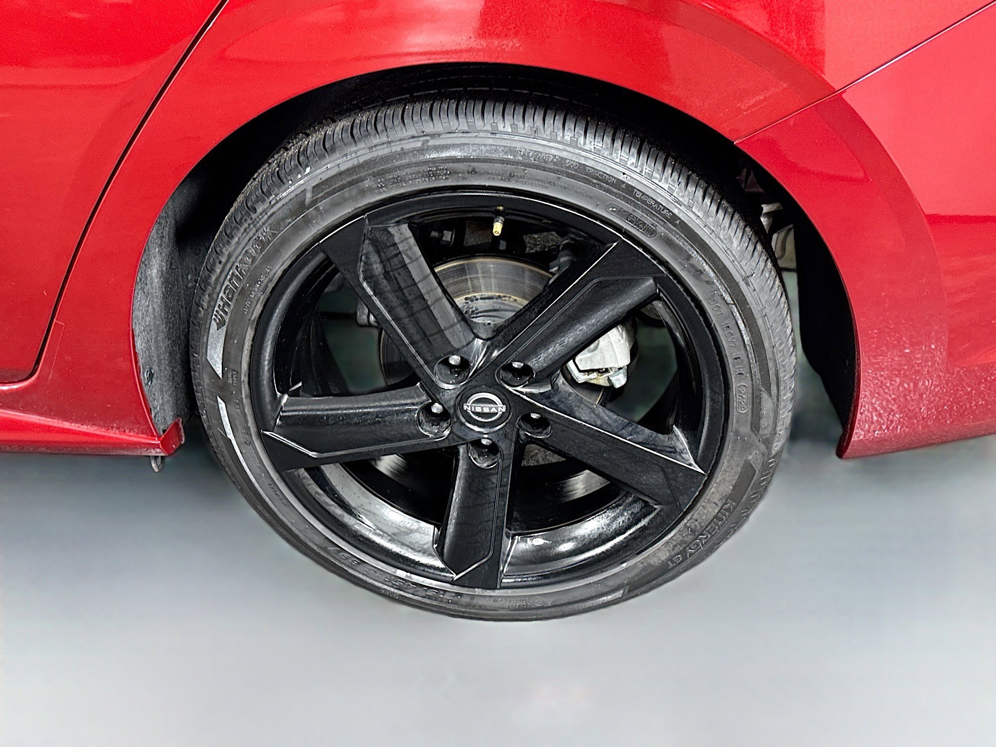 Used 2024 Nissan Sentra SR w/ Trunk Package image 37