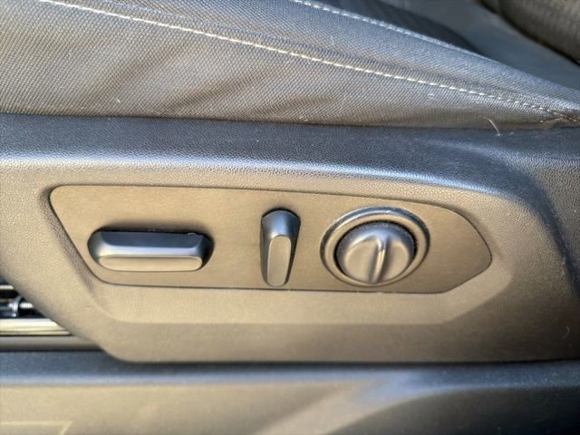 Used 2021 Chevrolet Silverado 1500 LT Trail Boss image 5