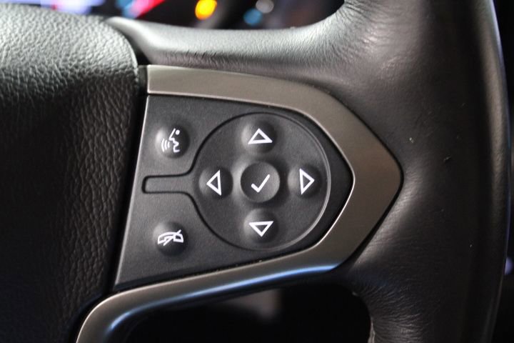 Used 2017 Chevrolet Silverado 1500 High Country image 37
