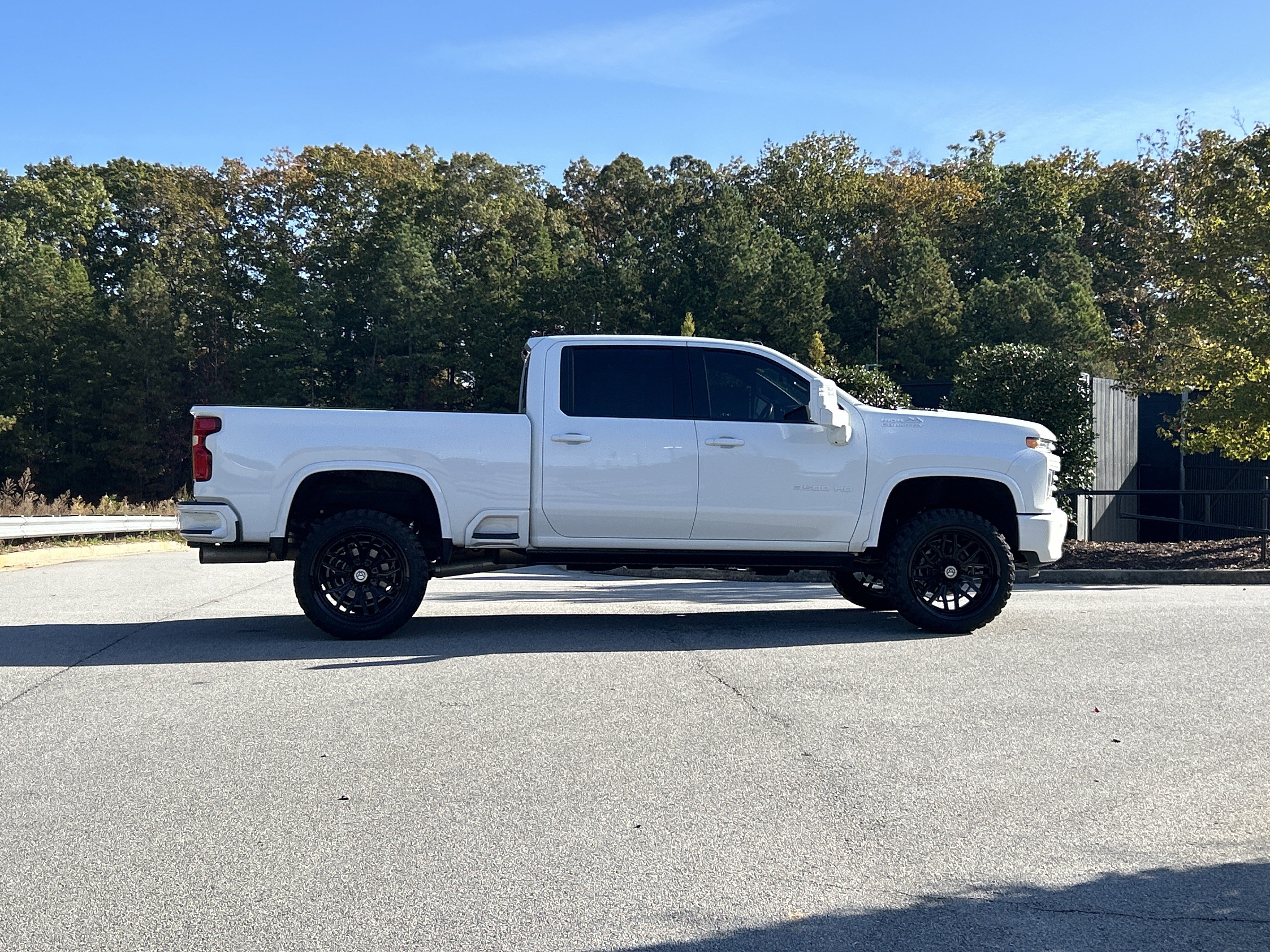 Used 2021 Chevrolet Silverado 3500 High Country w/ Z71 Off-Road Package image 72