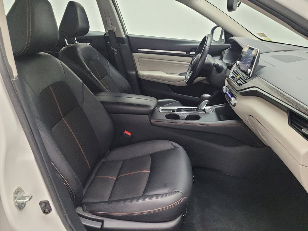 Used 2019 Nissan Altima 2.5 Platinum image 21