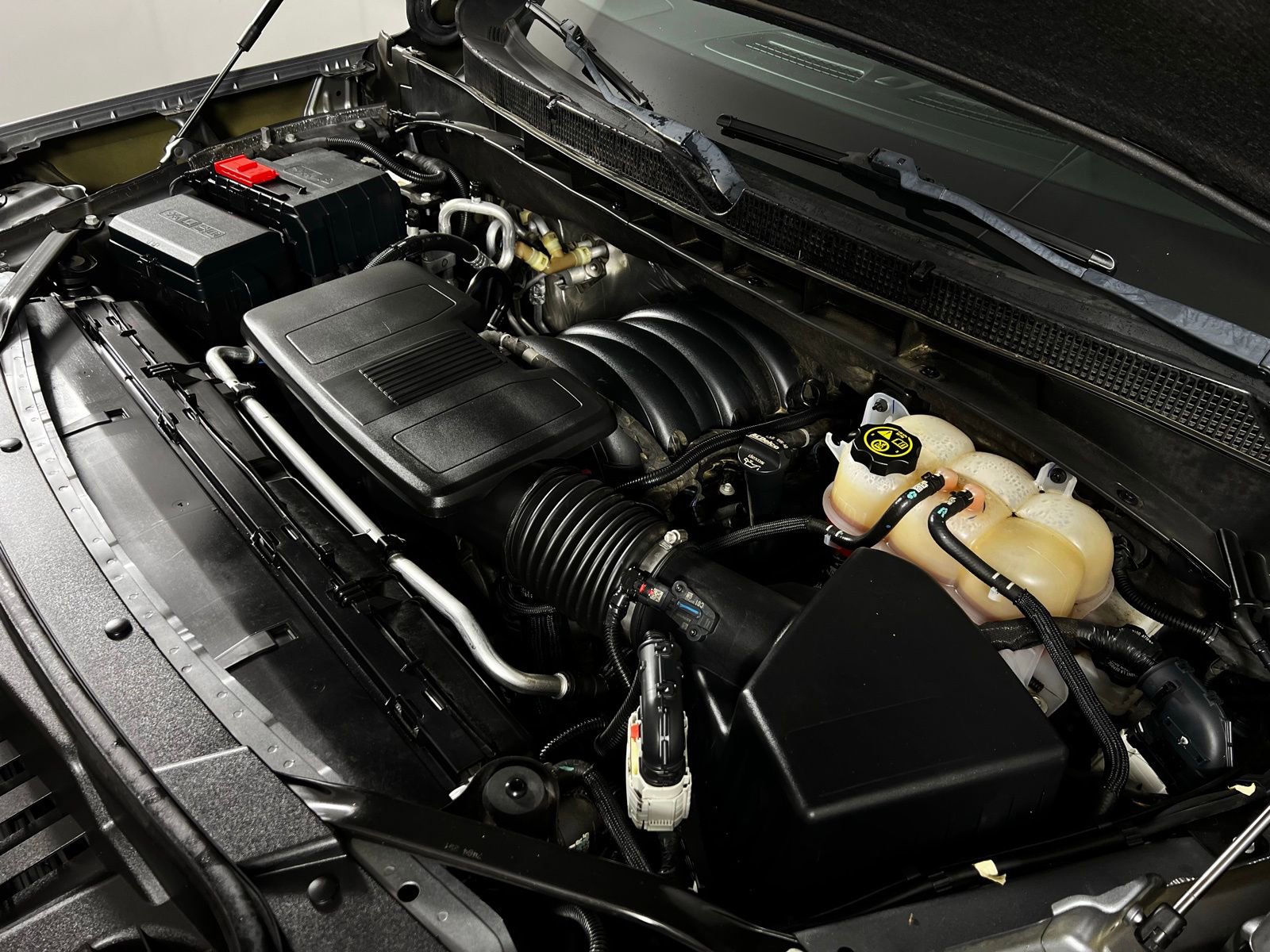 Used 2022 GMC Yukon Denali w/ Denali Ultimate Package image 11