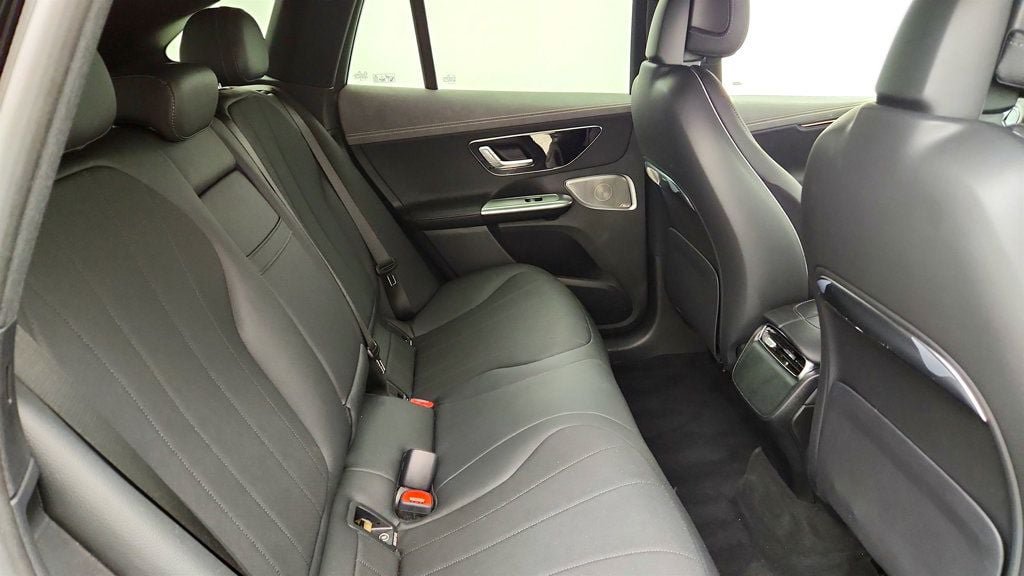 Used 2024 Mercedes-Benz EQE 350+ SUV image 21