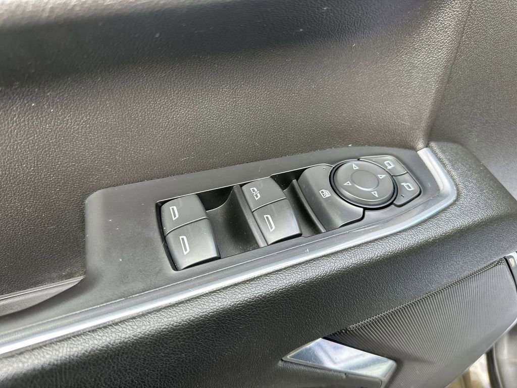 Used 2024 Chevrolet Silverado 1500 LT image 13