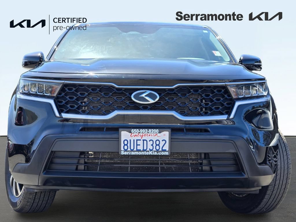 Used 2021 Kia Sorento LX FWD image 2