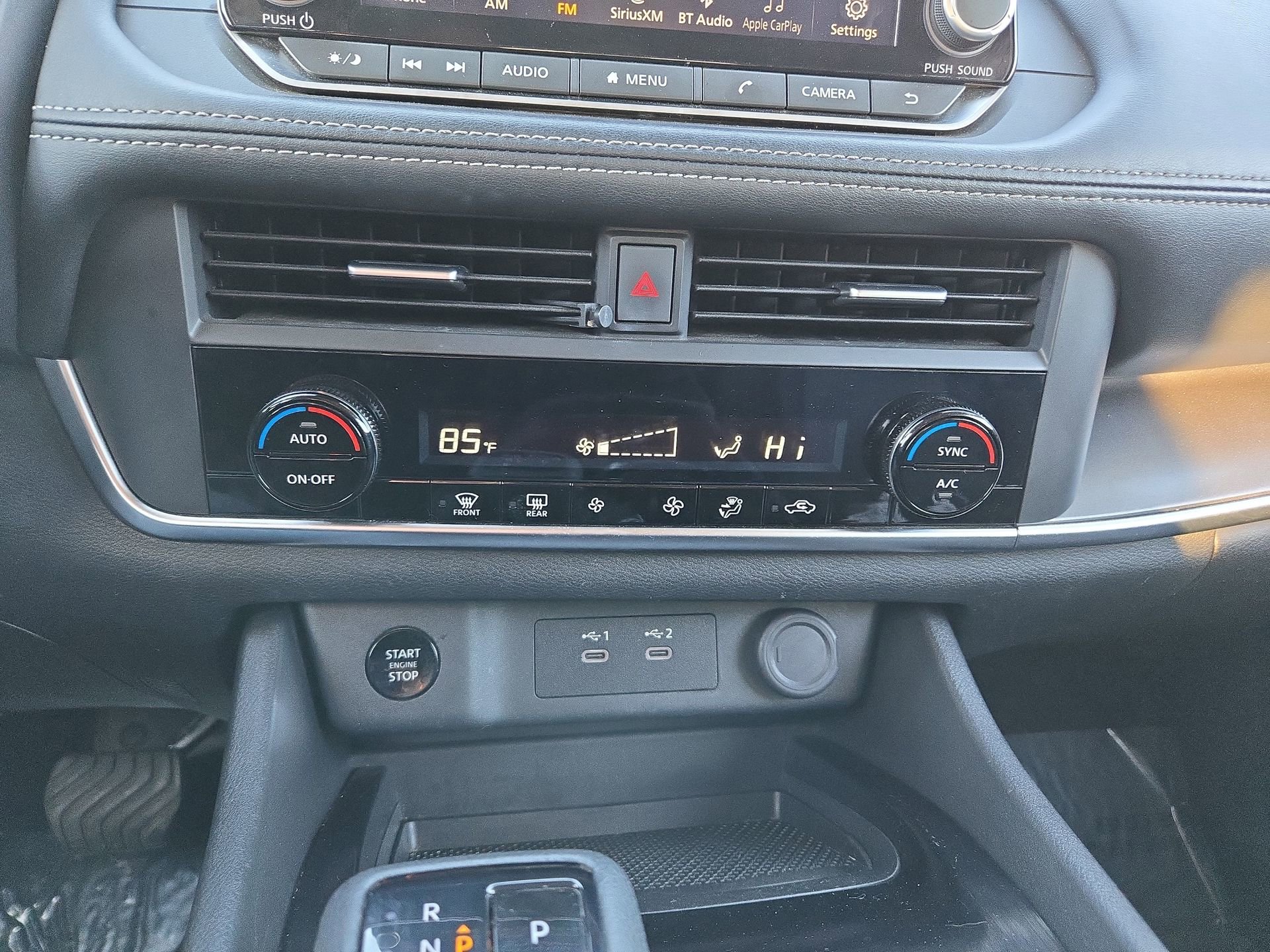 Used 2024 Nissan Rogue SV image 29