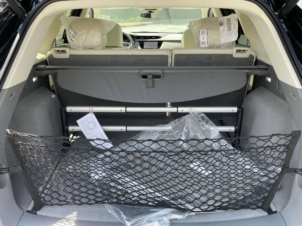 New 2025 Cadillac XT5 Premium Luxury image 10