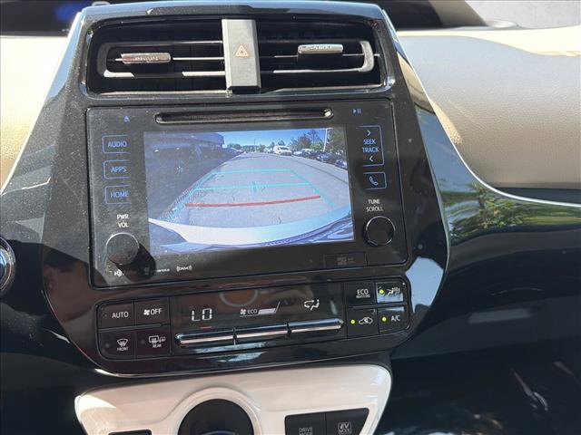 Used 2016 Toyota Prius Three w/ Advanced Technology Package FWD image 19