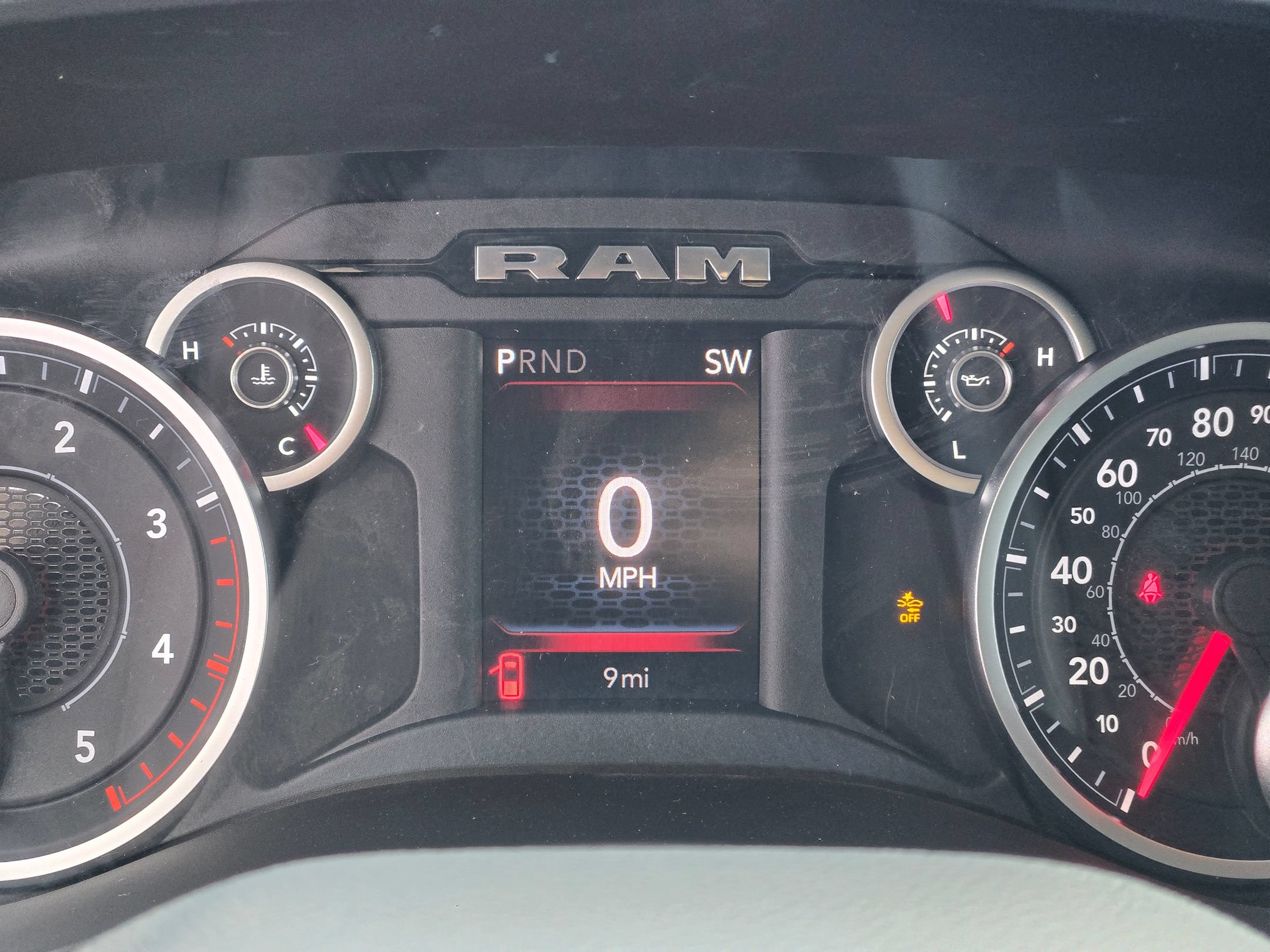 New 2026 RAM 3500 Tradesman AWD/4WD image 15