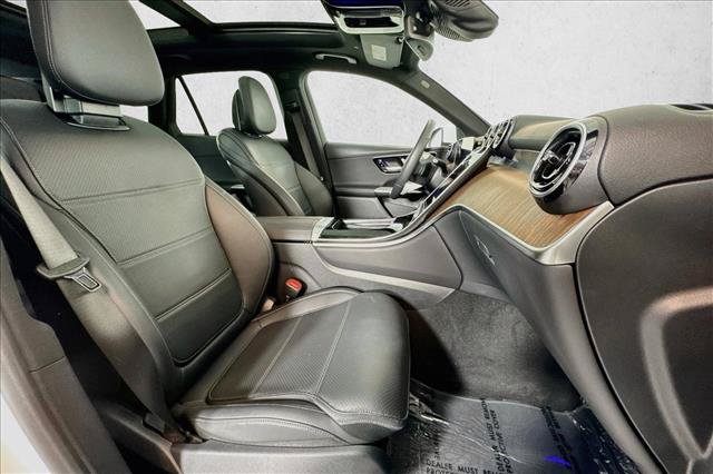 Used 2026 Mercedes-Benz GLC 300 4MATIC image 27