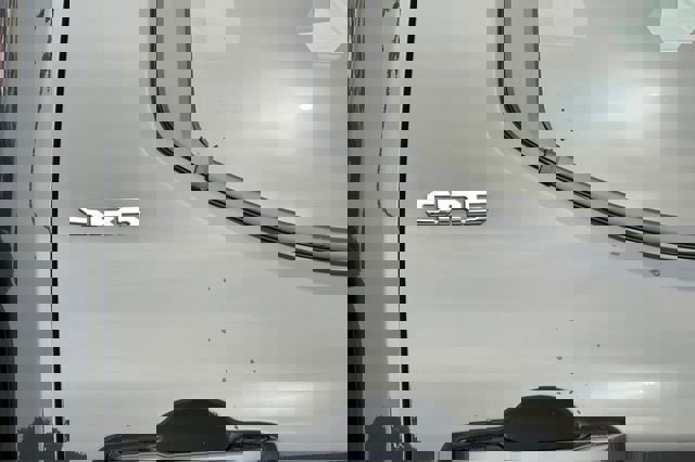 Used 2025 Toyota Tacoma SR5 image 30