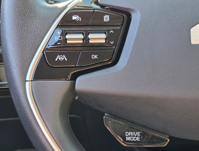 Used 2025 Kia Niro LX image 27