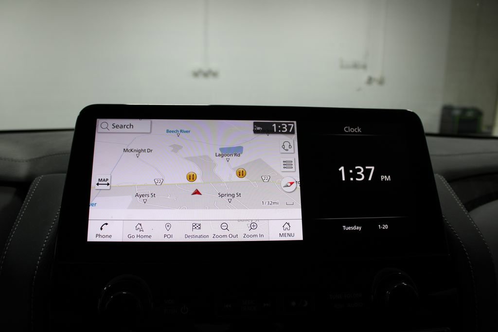 Used 2022 Nissan Armada Platinum w/ Captain's Chairs Package image 32