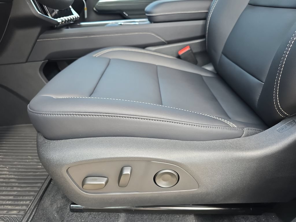 New 2026 GMC Acadia Elevation w/ Elevation Premium Package FWD image 30