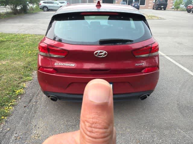 Used 2018 Hyundai Elantra GT Sport FWD image 9