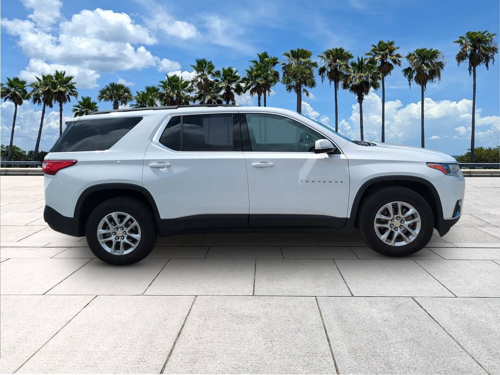 Used 2020 Chevrolet Traverse LT FWD image 9