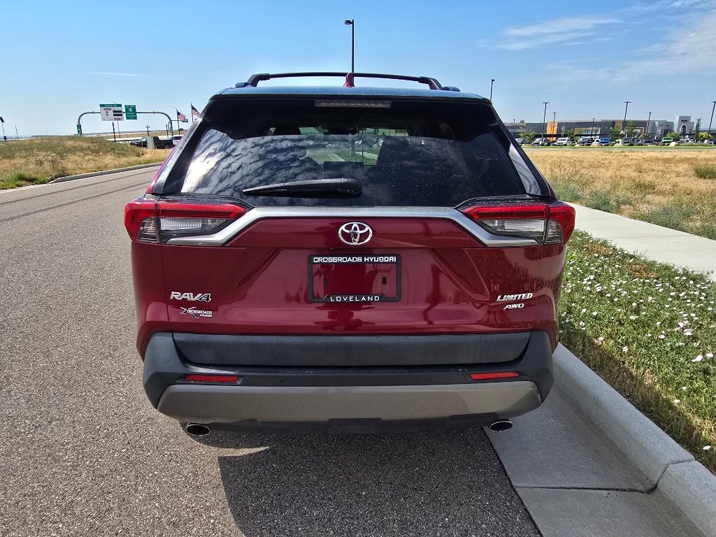 Used 2019 Toyota RAV4 Limited w/ Cold Weather Package AWD/4WD image 4