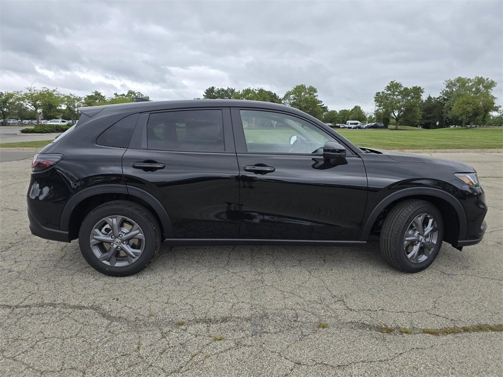 New 2026 Honda HR-V LX image 17